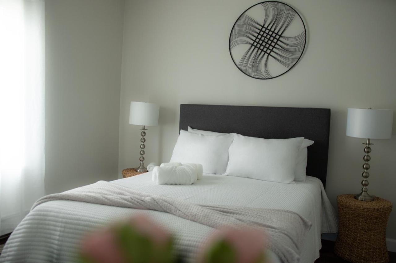 Cozy Getaway Apartment เอเวอเรตต์ ภายนอก รูปภาพ
